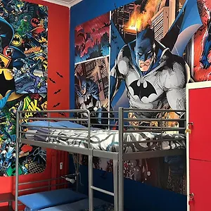 Comics Guest house